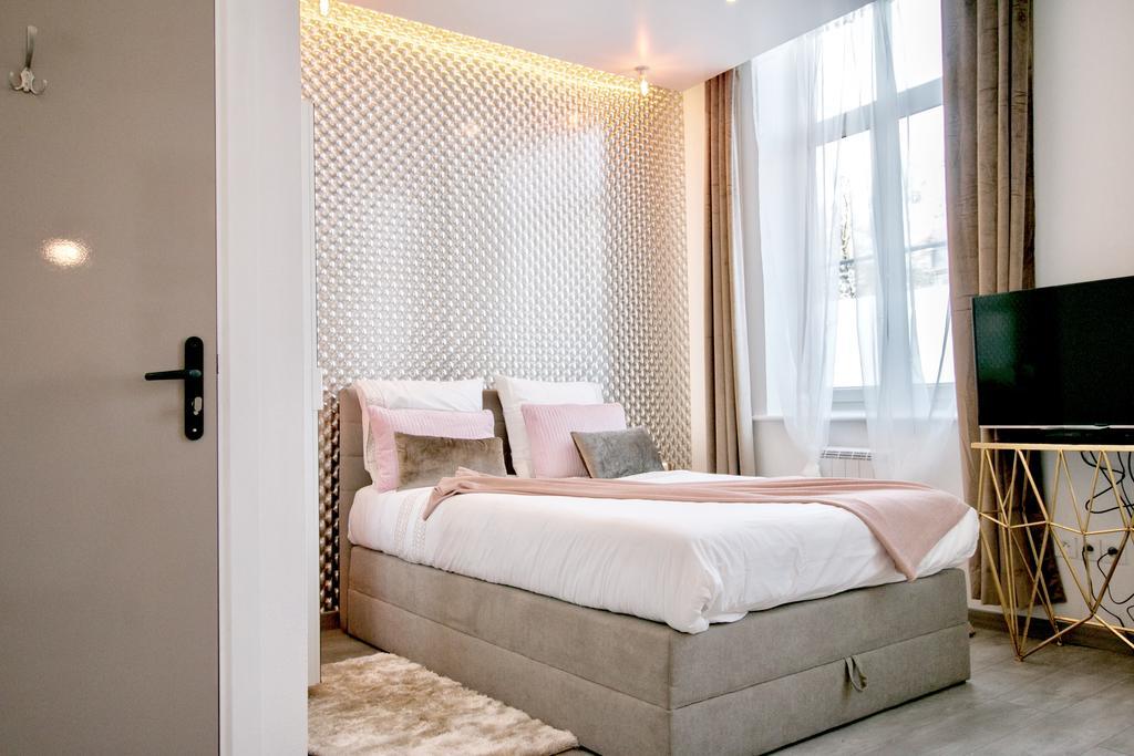 Midpoint Studios By Life Renaissance Strasbourg Bagian luar foto