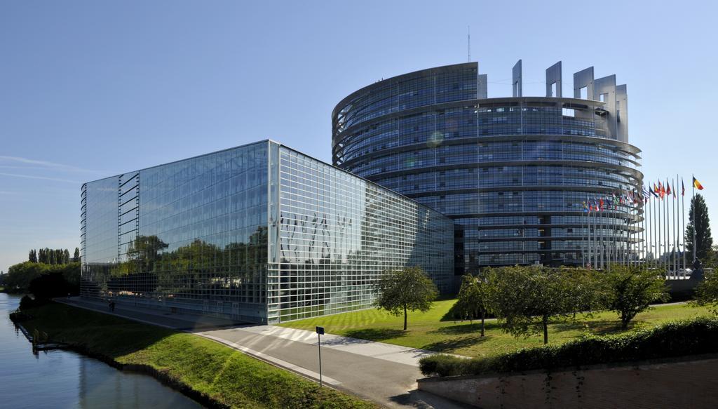 Midpoint Studios By Life Renaissance Strasbourg Bagian luar foto